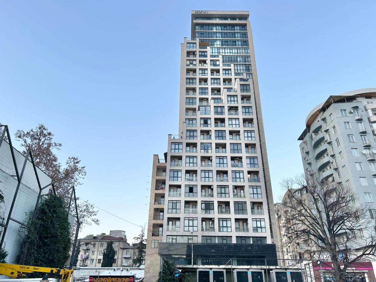 City Center - Next To Holiday Inn -2Br Apartment Tbilisi Exteriör bild