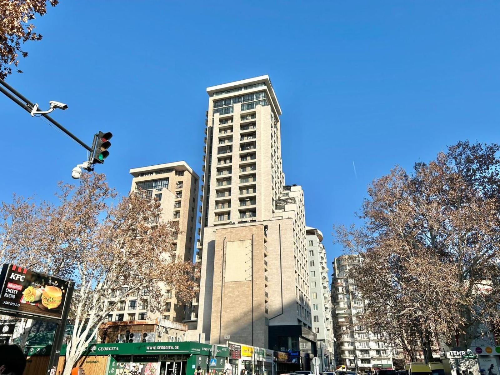City Center - Next To Holiday Inn -2Br Apartment Tbilisi Exteriör bild