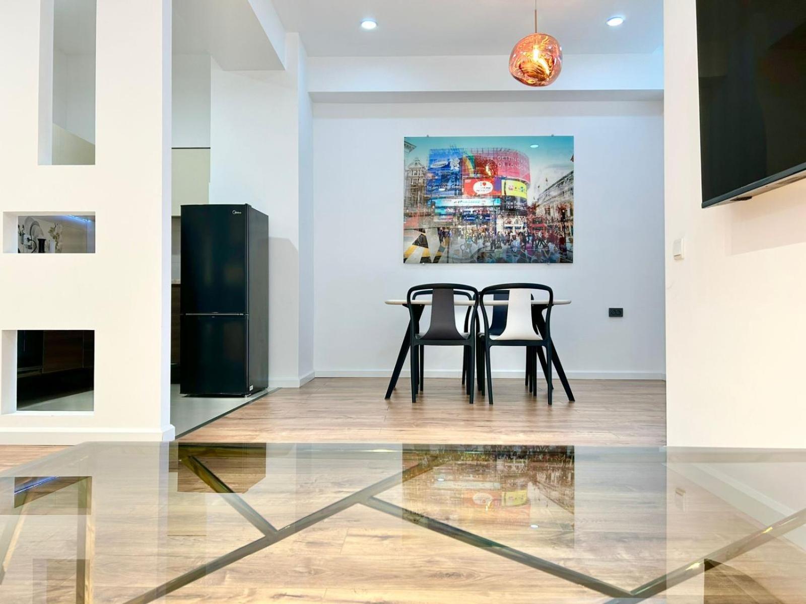 City Center - Next To Holiday Inn -2Br Apartment Tbilisi Exteriör bild